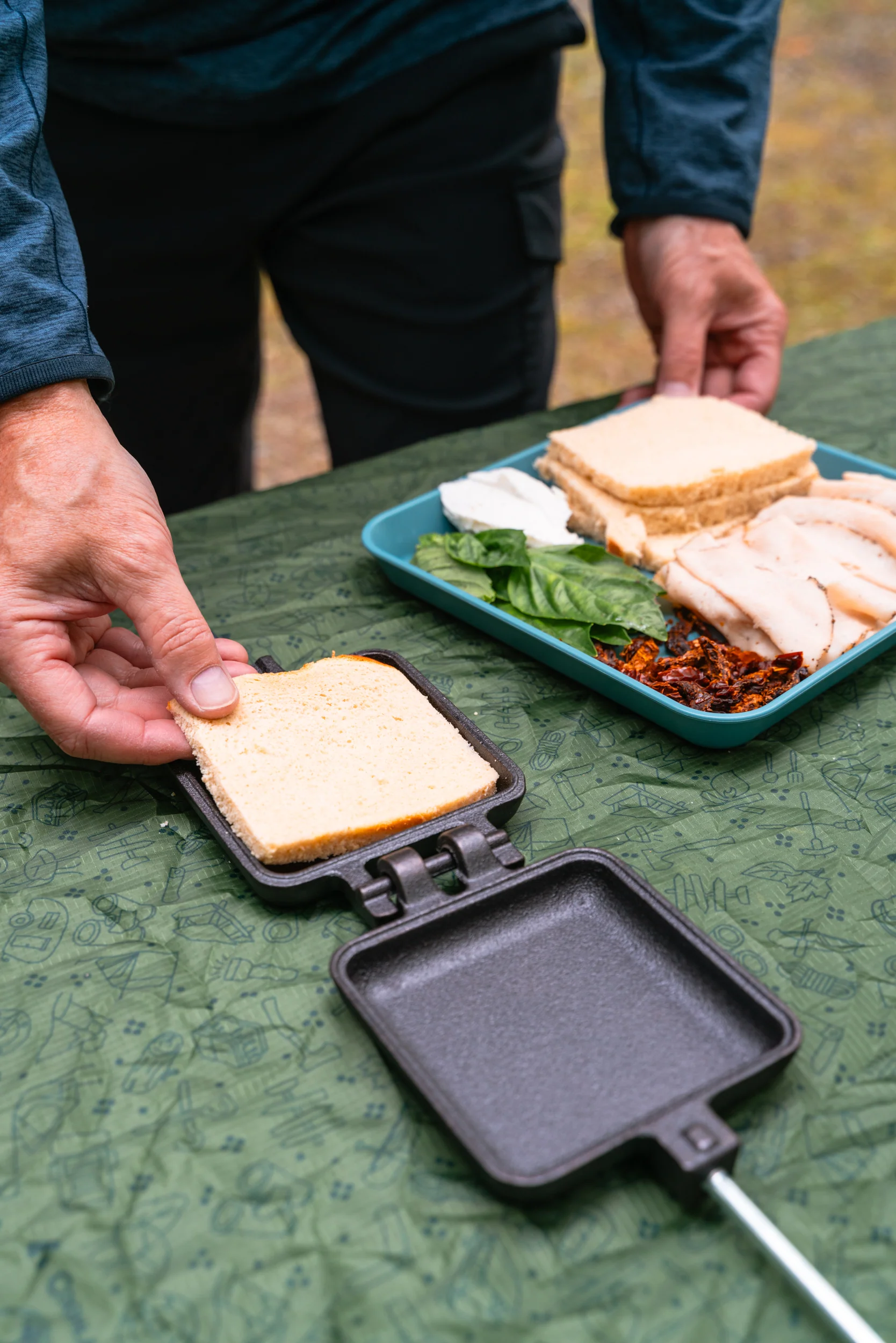 Cast Iron Camp Cooker - Image 5