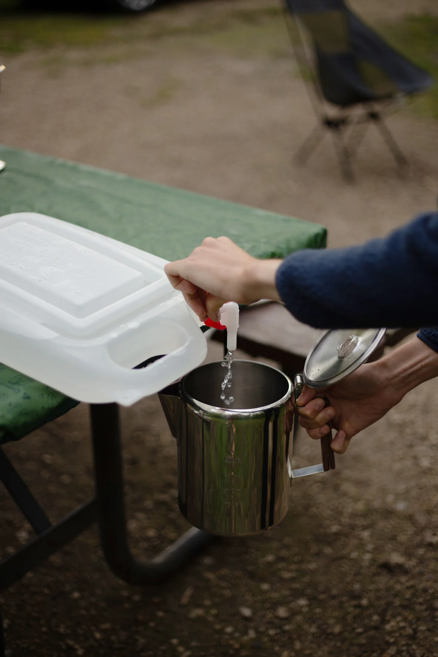 Expandable Water Carrier - Image 5
