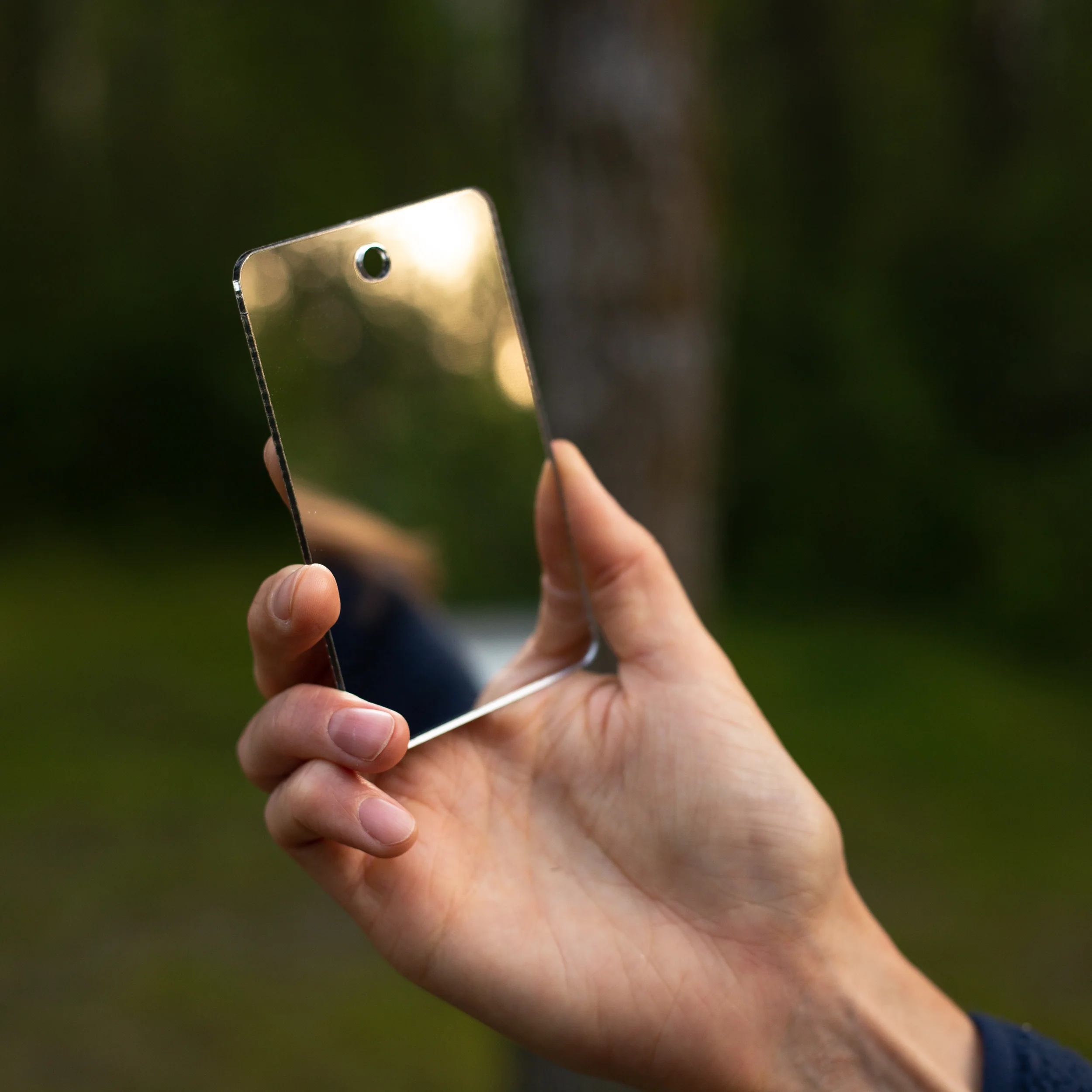Featherweight Mirror - Image 2